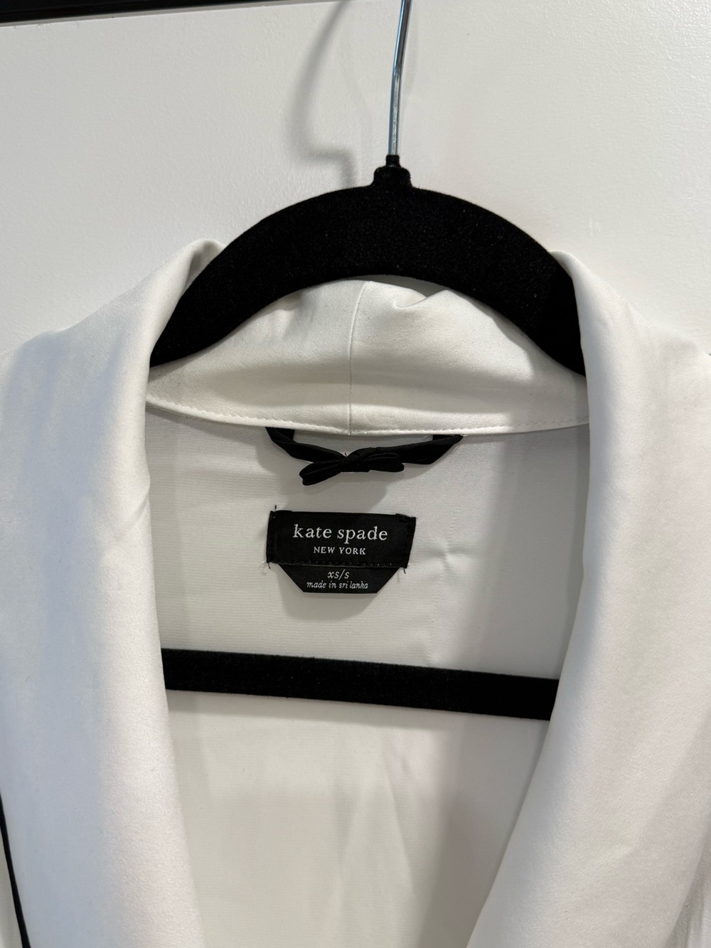 Kate Spade Mrs Short Robe - Picture 5 of 5